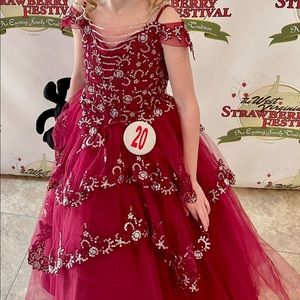 Bijan Wine Red Pageant Dress Size 6 Girls